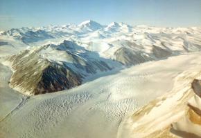 Le glacier Perito Moreno en Patagonie argentine. JAVIER ETCHEVERRY
