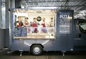 Le Foodtruck, un concept qui séduit. dr Le Foodtruck, un concept qui séduit. dr