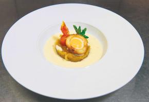 Velouté de panais et son œuf de caille. dr Velouté de panais et son œuf de caille. dr