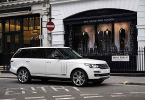 RANGE ROVER LWB AUTOBIOGRAPHY. DR