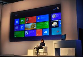 windows_8_user_experience_web.jpg