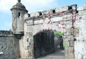 080813_Eva_fortsanjeromino.jpg