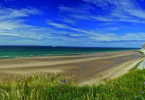 Le cap Blanc-Nez. NPDC- ÉRIC DESAUNOIS La Grand-Place de Lille, lieu incontournable pour les visiteurs. OT LILLE/MAXIME DUFOUR Bergues a servi de décor au film «Bienvenue chez les Ch’tis». NPDC - FRÉDÉRIK ASTIER 