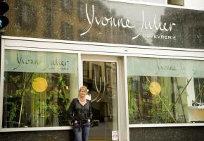  1er prix : Yvonne Julier Orfèvrerie, rue Neuve 11, (bijoux)
