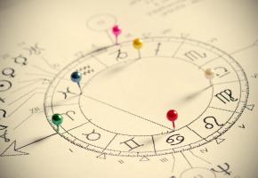 L'astrologie pour combattre l'anxiété de fin d'année. DR L'astrologie pour combattre l'anxiété de fin d'année. DR