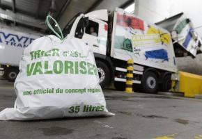 La taxe au sac fête ses trois ans. DR 