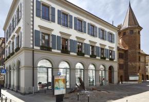  L'Hôtel de ville de Morges. dr