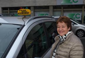 Yvette Dutoit, chauffeure de taxi durant 42 ans à Lausanne. kottelat Yvette Dutoit, chauffeure de taxi durant 42 ans à Lausanne. kottelat