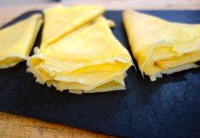 Crêpes au sirop de pamplemousse. dr