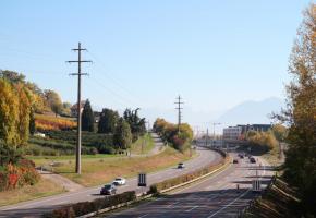 Le bitume phonoabsorbant permet de réduire de cinq décibels le bruit routier. Son seul défaut? Sa durée de vie limitée. 123RF