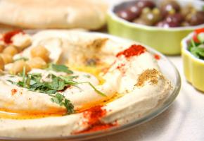 Le houmous, un plat très tendance, notamment à l'heure de l'apéro. DR Le houmous, un plat très tendance, notamment à l'heure de l'apéro. DR