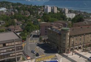La nouvelle place de La Sallaz a été inaugurée le 18 juin 2016. . rts La nouvelle place de La Sallaz a été inaugurée le 18 juin 2016. . rts