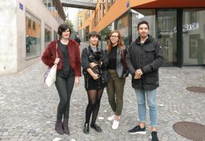Le quatuor souhaite transmettre sa passion pour le monde culturel romand au travers de différents articles sur le webzine Pop Up Mag. MISSON Le quatuor souhaite transmettre sa passion pour le monde culturel romand au travers de différents articles sur le webzine Pop Up Mag. MISSON