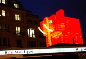 «L’Eléphant rouge», exposé au Grand-Pont 4, a été installé pour la première fois en 2016 lors de la fête des Lumières de Lyon. DR «L’Eléphant rouge», exposé au Grand-Pont 4, a été installé pour la première fois en 2016 lors de la fête des Lumières de Lyon. DR