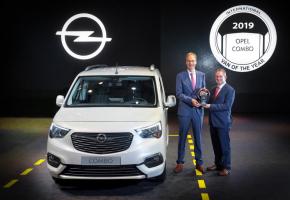 Le nouvel Opel Combo a reçu, en même temps que ses cousins Citroën Berlingo et Peugeot Partner, le prix «International Van of the Year». DR