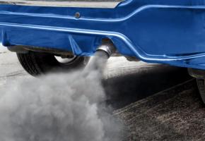 Des macarons pour alterner les véhicules en cas de pic de pollution? Genève l’a fait, Lausanne n’est pas contre, Vaud attend de voir.  DR