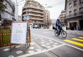 Sur la place Benjamin-Constant, les aménagements faits par la Ville suscitent la controverse. MISSON Sur la place Benjamin-Constant, les aménagements faits par la Ville suscitent la controverse. MISSON
