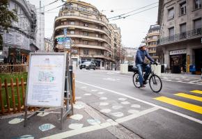 Sur la place Benjamin-Constant, les aménagements faits par la Ville suscitent la controverse. MISSON