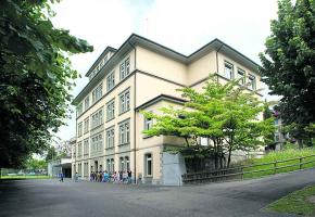 La fermeture de la salle de gymnastique du collège Druey fait grincer quelques dents. 