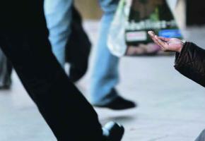 initiative du PLR «Stop à la mendicité» sera retirée. RTS.CH initiative du PLR «Stop à la mendicité» sera retirée. RTS.CH