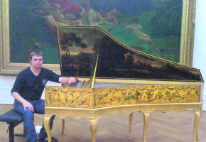 Le pianiste Luke Bradley