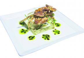 «Crabe Softshell en tempura, saladine de fenouil et quinoa, petite vinaigrette au cresson de fontaine» «Crabe Softshell en tempura, saladine de fenouil et quinoa, petite vinaigrette au cresson de fontaine»