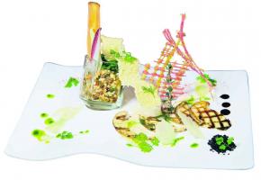 Carpaccio de bolets frais et copeaux de vieux Grana Carpaccio de bolets frais et copeaux de vieux Grana