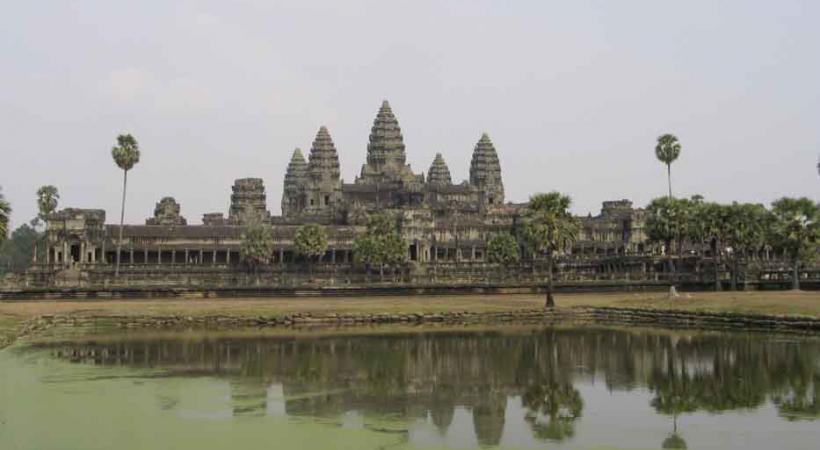 Angkor Wat, le plus célèbre des temples-montagne. DR