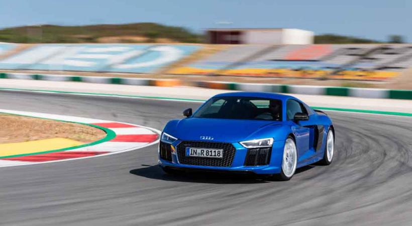 AUDI R8