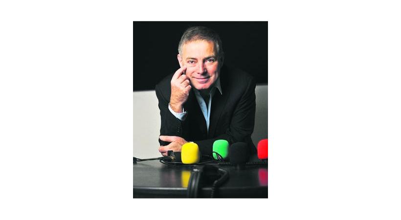 PASCAL DéCAILLET Journaliste indépendant  producteur et  animateur d’émissions  de télévision