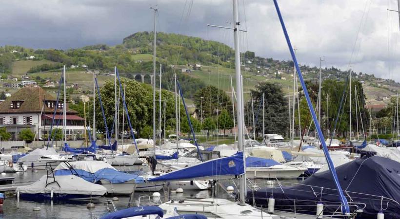 Les places d'amarrage sont plutôt rares dans les ports privés vaudois.VERISSIMO