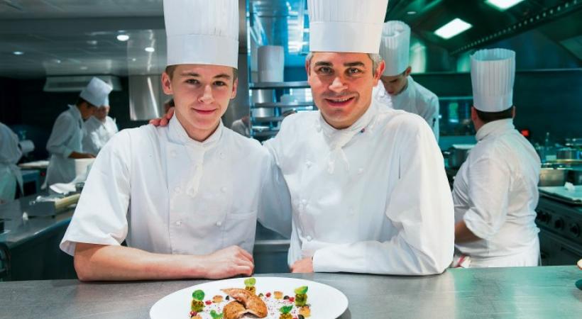 Shaun Rollier, apprenti au restaurant de l’Hôtel de Ville Benoît Violier, à Crissier. DR