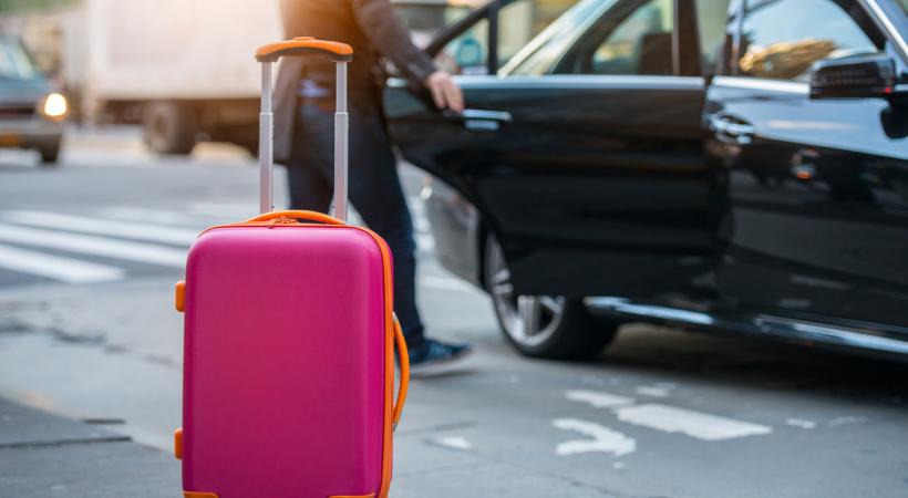 Grâce au protocole mis au point par l'EPFL et l'Université de Lausanne, les clients Uber comme les chauffeurs pourraient effectuer leurs courses de manière plus confidentielle. DR