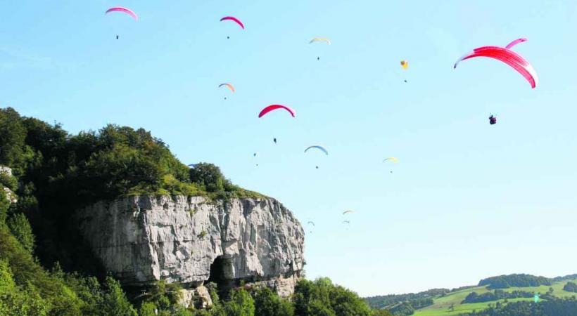 Le parapente séduit tout le monde. 