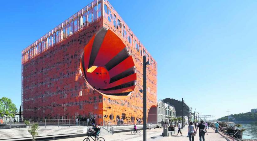 Confluence, le Cube orange. Brice Robert