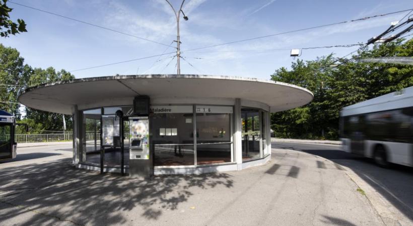 L’abribus du terminus de la Maladière, un des vestiges de l’expo de 1964. MARINO TROTTA