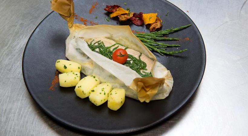  Papillote de féra aux salicornes
