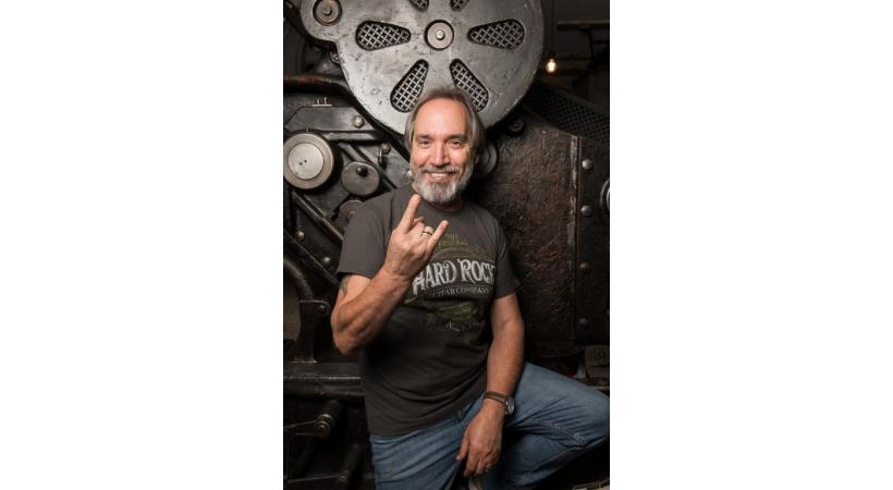 Joseph Carlucci a su conserver son âme rock au fil des années. VINCENT HOFER