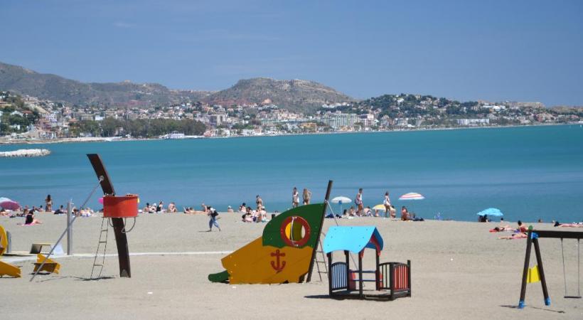 Plage au centre de Málaga..
