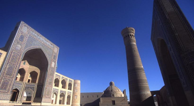 Christianisme et judaïsme ont influencé certaines représentations de l’art islamique. DR Des détails qui témoignent d’un art raffiné. DR La Médersa de Bukhara. DR Le dome de Samarcande. DR 