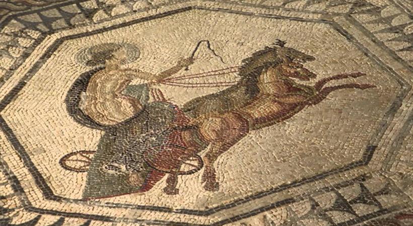 Le canton semble totalement se désintéresser des mosaïques romaines de la villa Boscéaz. dr