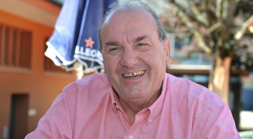  Jacky Delapierre, une passion au service de l'athlétisme. VERISSIMO