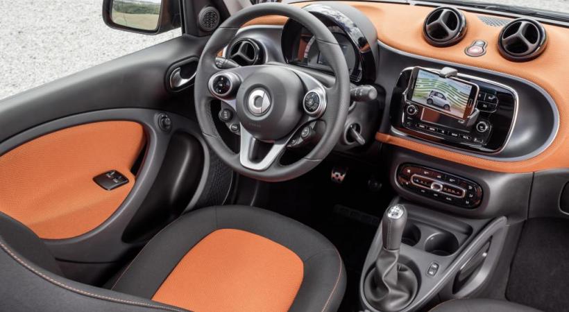   SMART FORFOUR. DR