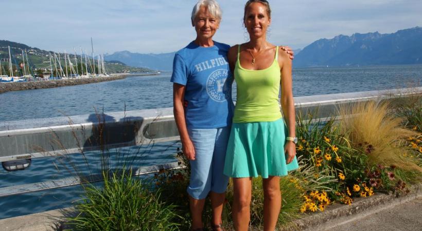   Madame Bogdanka Besson et sa fille. KOTTELAT