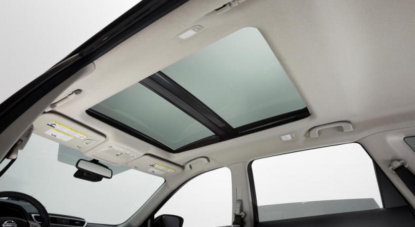  NISSAN X-TRAIL DIESEL AUTO 