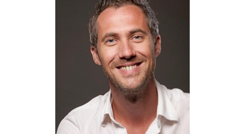  Daniel Camus