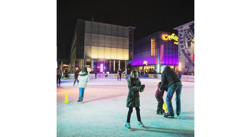  Patinoire en plein air