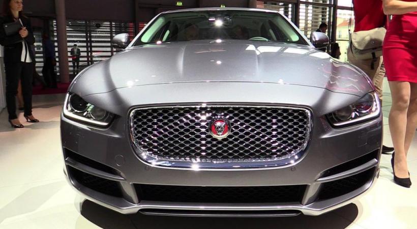 JAGUAR XE 2.0T PRESTIGE