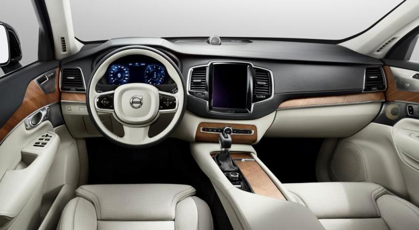  VOLVO X-90 D5 AWD 