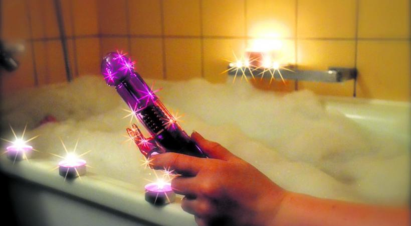  S’accorder un moment de détente avec un sextoy n’est plus tabou pour les femmes.